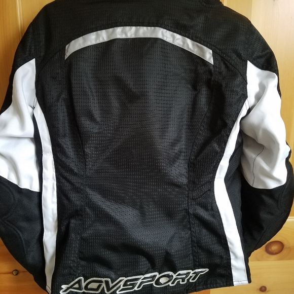 Jacket - Picture 2 of 3